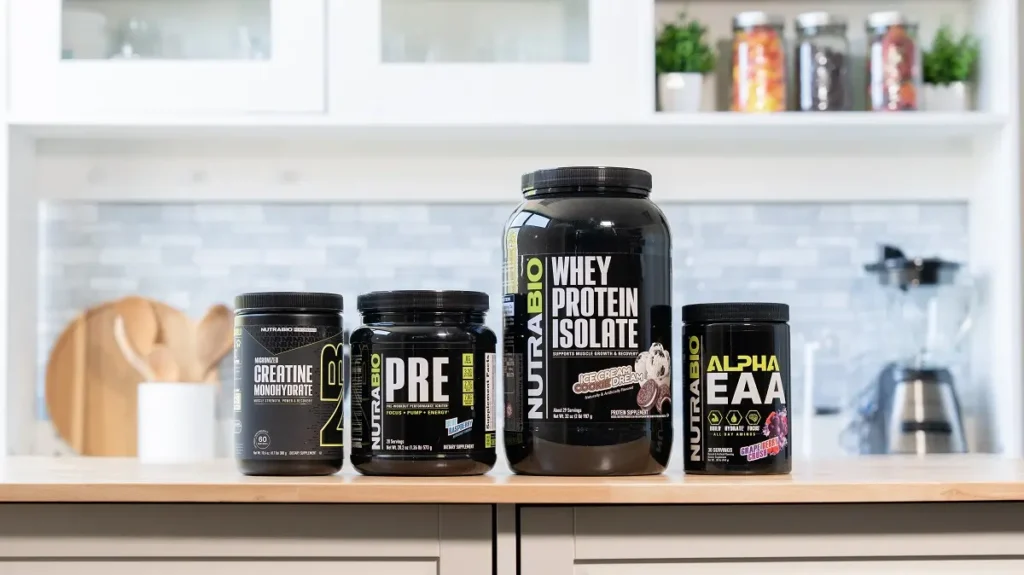 زمان درست مصرف مکمل‌های ورزشی در طول روز