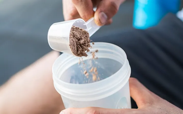 مکمل های ورزشی که نباید بدون اجازه دکتر مصرف کنید