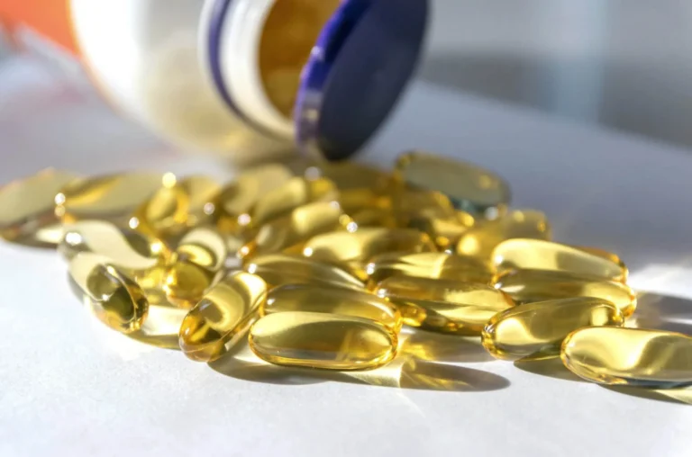 مصرف بیش از اندازه ویتامین چه اثراتی بر بدن میگذارد؟